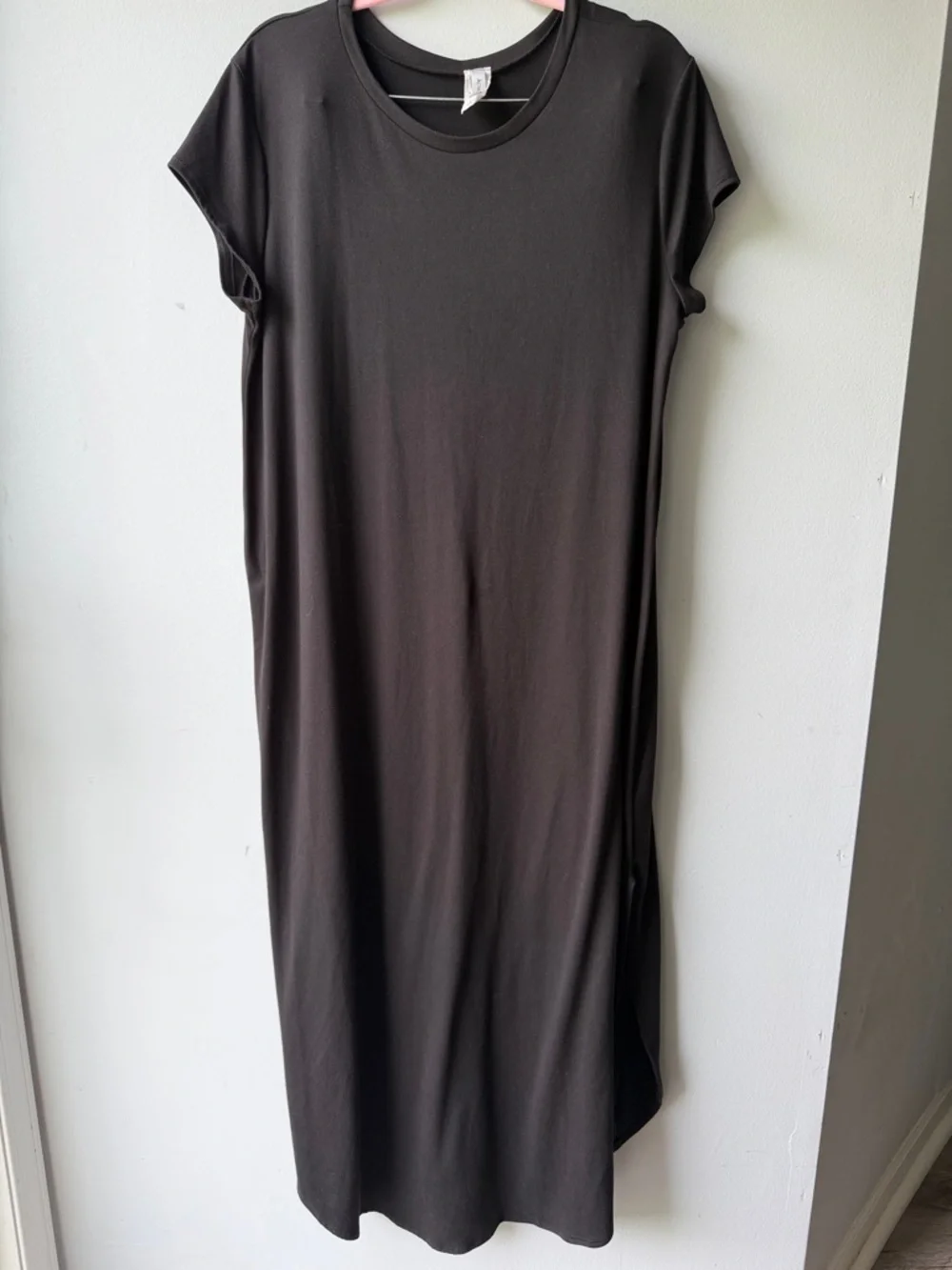 Acting Pro Black Maxi Tee Dress - Picture 3 of 3